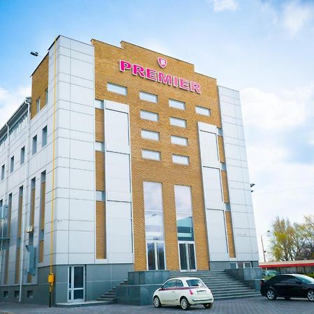 Hotel Premier Kamjanske Exteriér fotografie