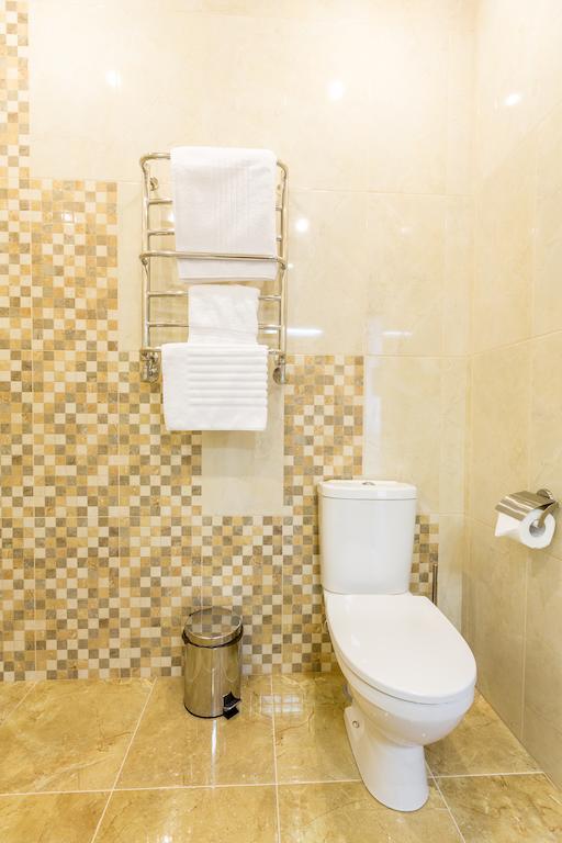 Hotel Premier Kamjanske Pokoj fotografie