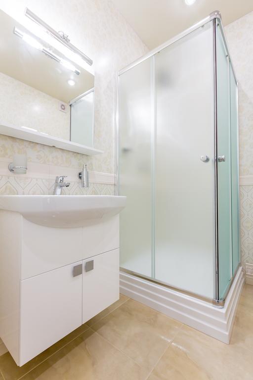 Hotel Premier Kamjanske Pokoj fotografie