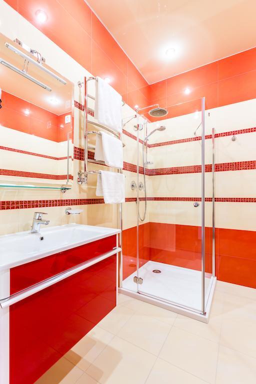 Hotel Premier Kamjanske Pokoj fotografie